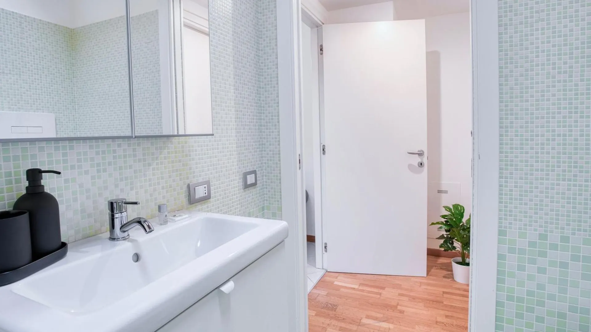 Apartment Easylife - Eleganza E Comodita In Citylife Milan