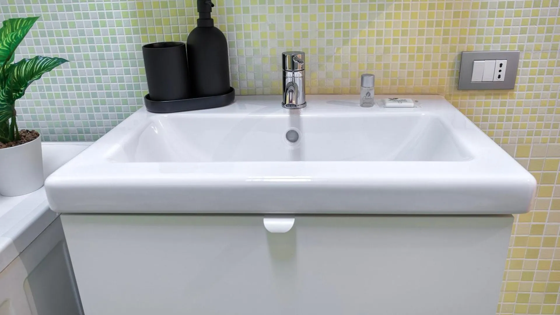 Easylife - Eleganza E Comodita In Citylife Milan 0*,